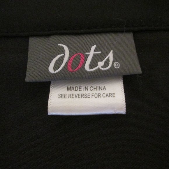 DOTS Black Button-Down Tunic with Belt 2X - Picture 4 of 6